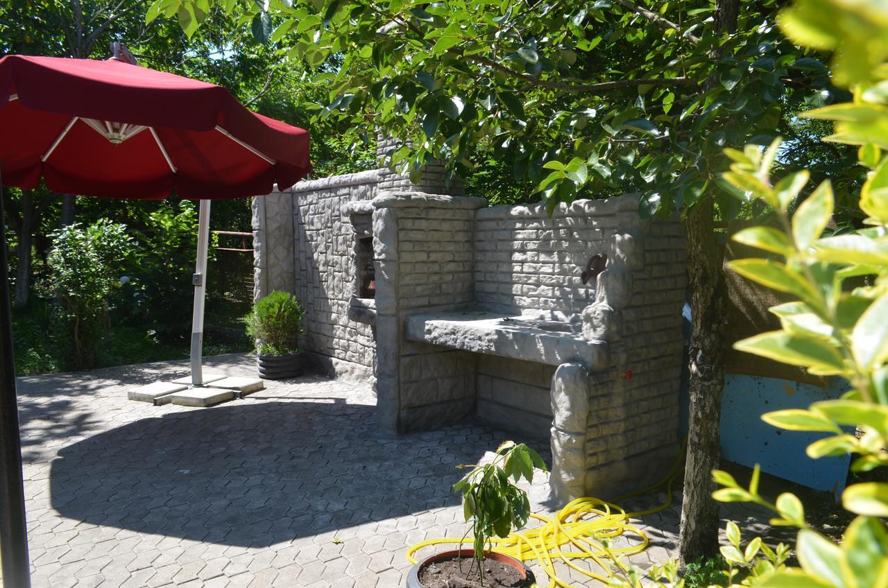 Hotel Near The Sea Kobuleti Exterior foto